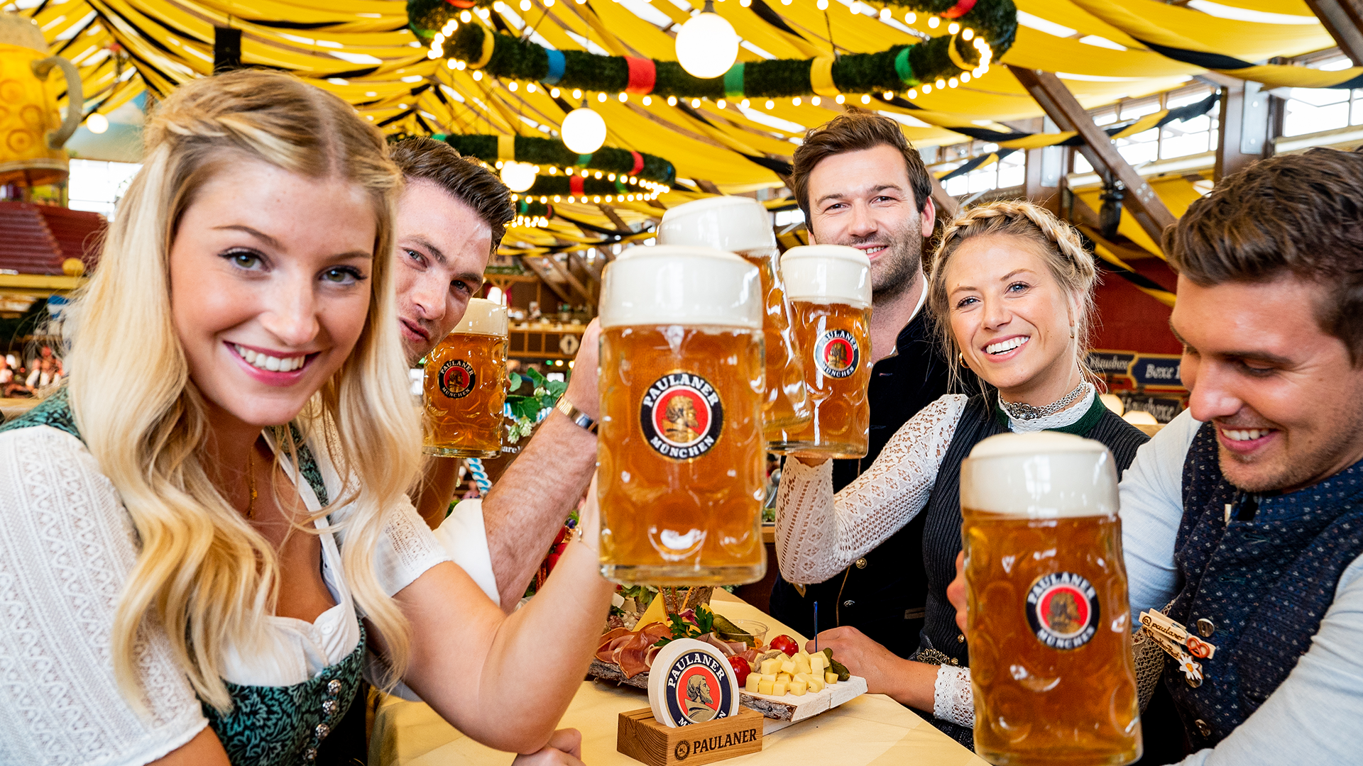 Bekwaam marketing Tekstschrijver Oktoberfest | Paulaner Brauerei München